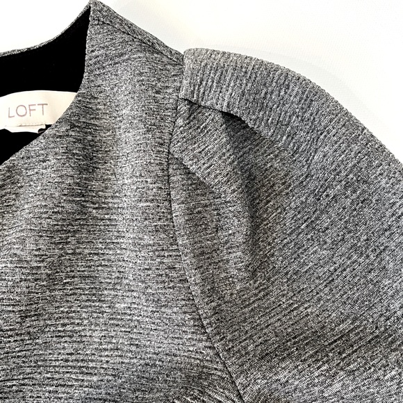 Grey & black Loft stretch dress with pleated shoulders. - Picture 4 of 4